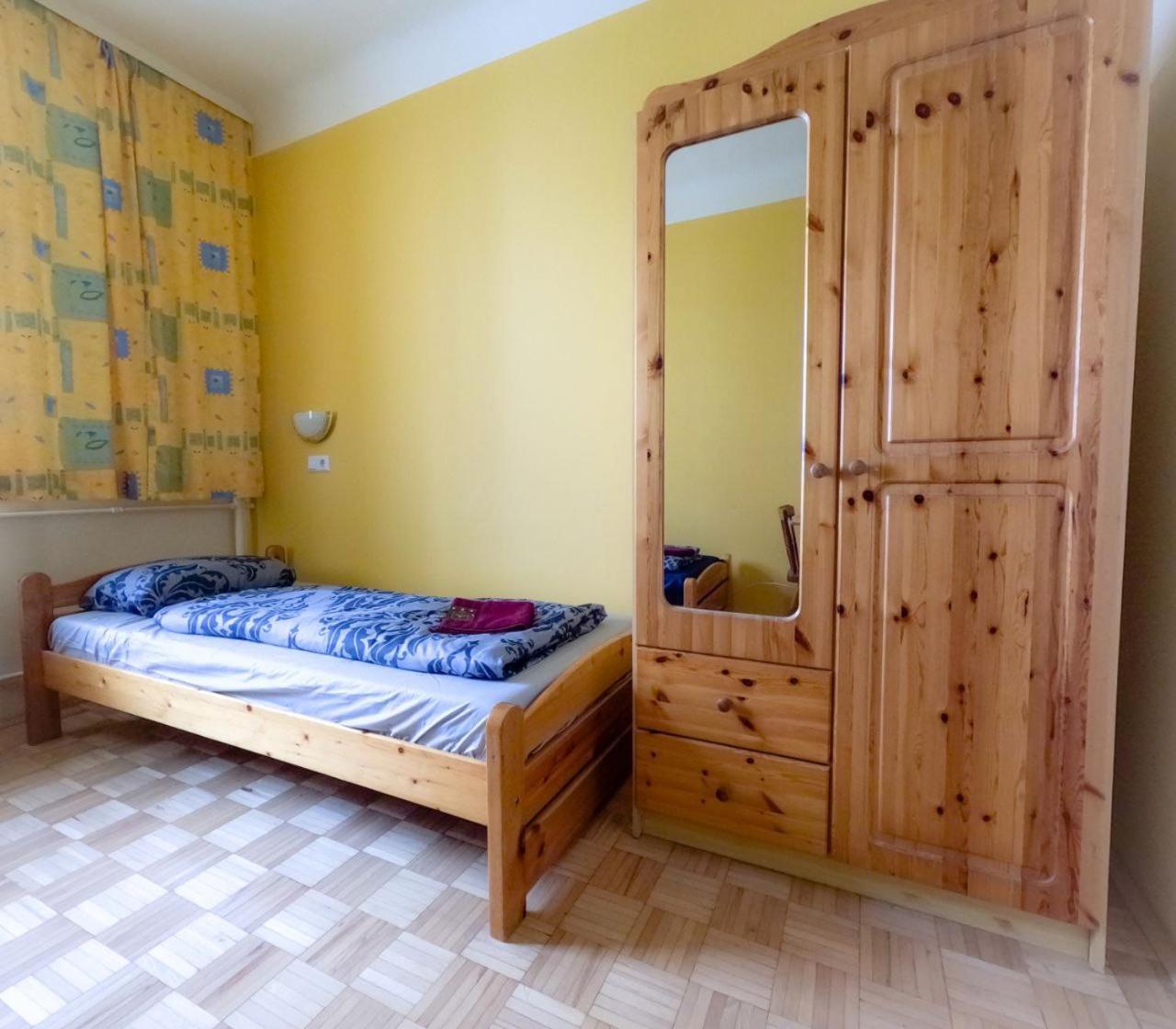 فيينا Cozy Rooms - U3 Hutteldorferstrasse المظهر الخارجي الصورة